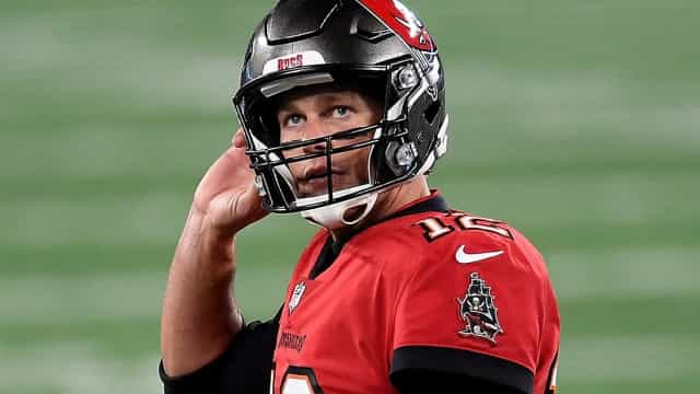 Tom Brady busca 8º título da NFL em meio a rejuvenescimento de quarterbacks
