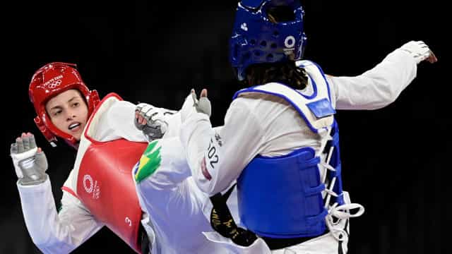 Débora Menezes leva a prata na classe K44 do parataekwondo em Tóquio