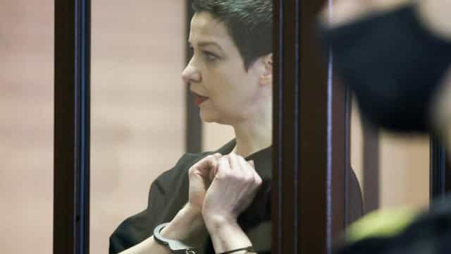 Lider antiditadura da Belarus é condenada a 11 anos de prisão