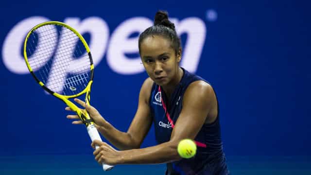 Leylah Fernandez derrota Aryna Sabalenka e está na final do US Open