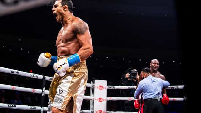 Vitor Belfort e Anderson Silva vencem Evander Holyfield e Tito Ortiz por nocaute