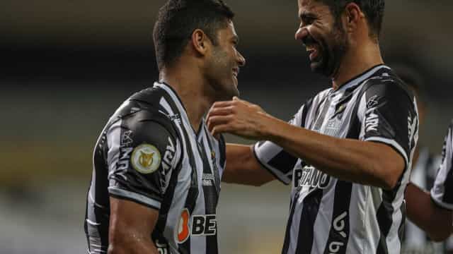 Hulk destaca entrosamento rápido com Diego Costa: ‘É como seleção brasileira’