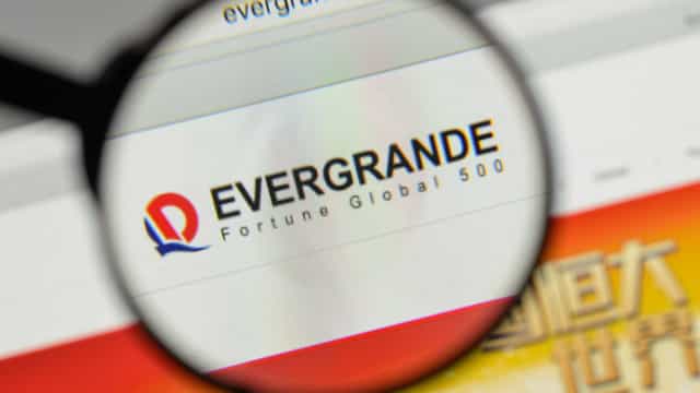 China sinaliza reação a Evergrande e Bolsa sobe