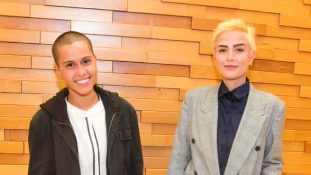 Maria Casadevall aparece com namorada e celebra ‘amor sapatão’ nas redes