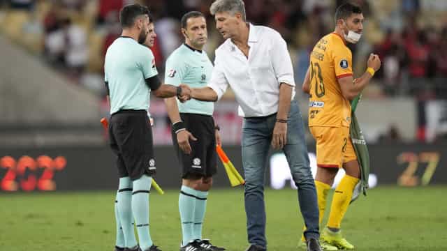 Renato Gaúcho celebra apoio da torcida do Fla a Isla: ‘Foi a melhor manifestação’