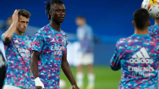 Real Madrid empata sem gols em casa e desperdiça chance de disparar na liderança