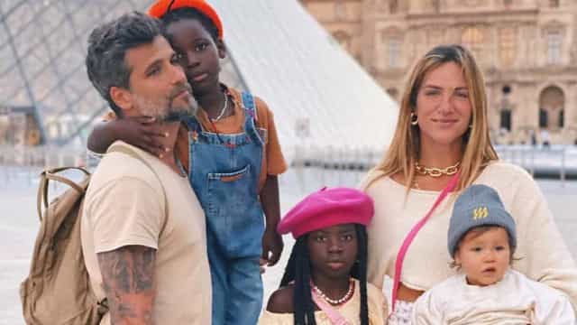 Giovanna Ewbank destaca imagens da viagem da família a Paris