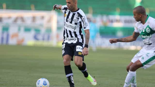 Santos volta a decepcionar, perde do Juventude e segue ameaçado pelo rebaixamento