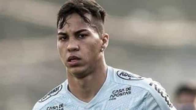 Kaio Jorge ironiza derrota do Santos para o Juventude: ‘Problema era o atacante’