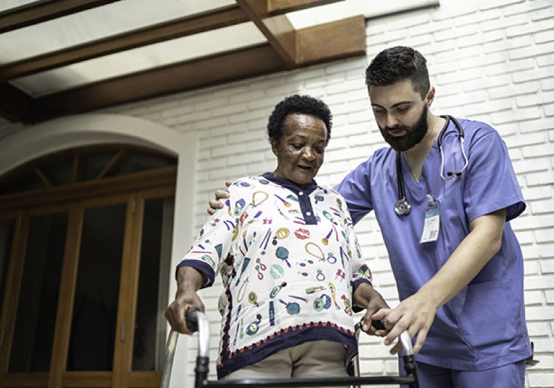 Estimulação transcraniana pode ajudar no tratamento de Parkinson