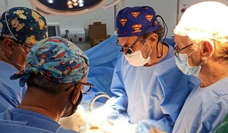 Hospital Estadual Santa Casa realiza técnica cirúrgica inédita em Mato Grosso