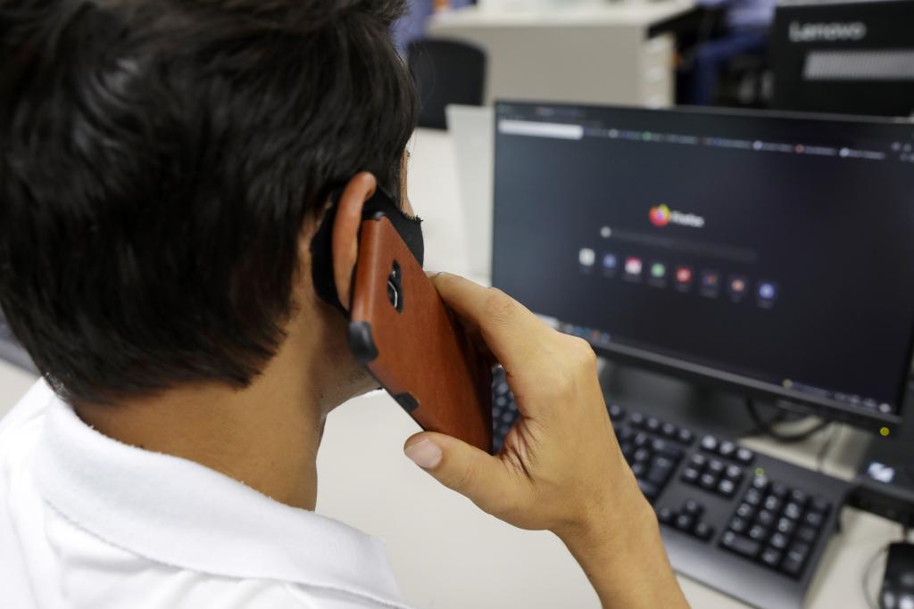 Contas de celular e internet vão ter desconto de até 52% no valor do ICMS cobrado