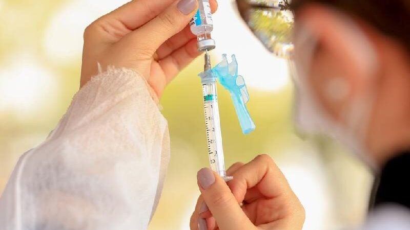 Brasil bate 91 milhões de pessoas totalmente vacinadas