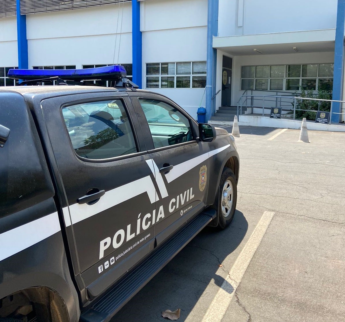 Polícia Civil cumpre sequestro de R$ 33 milhões em bens de empresas investigadas por peculato e lavagem de dinheiro