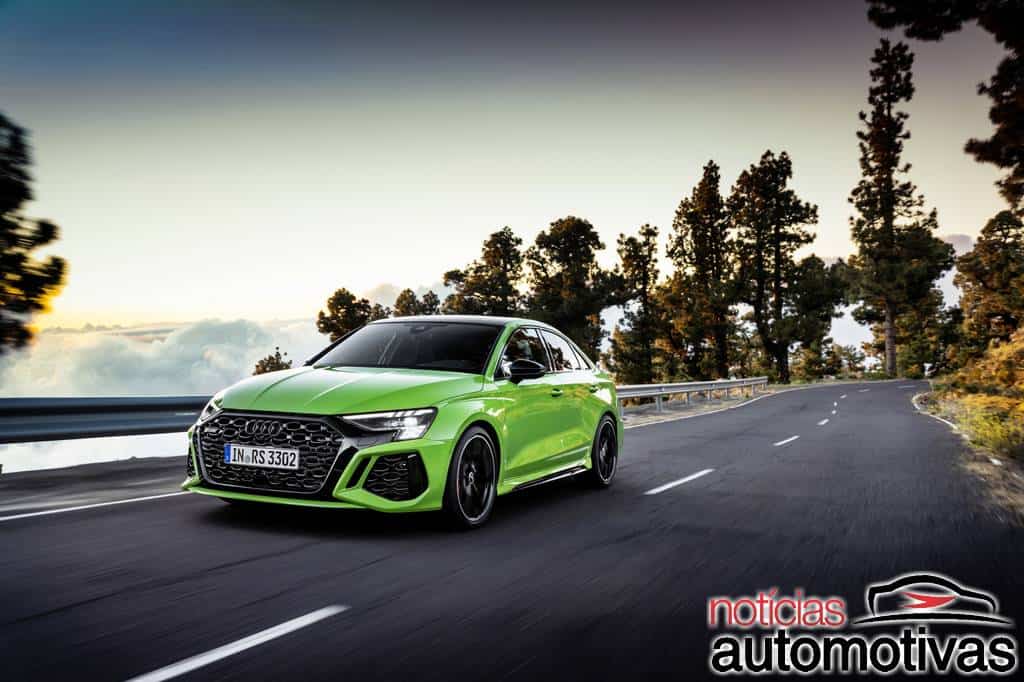 É rápido! Audi RS3 Sedan 2022 dispara até 100 km/h em 3,1 s!
