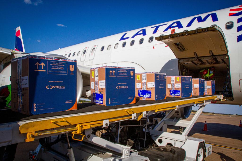 Mato Grosso recebe 107.628 doses de vacina contra a Covid-19 nesta sexta-feira (22)