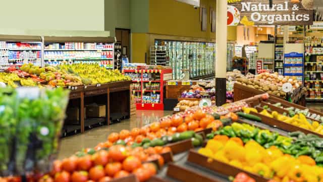 Atividade econômica cai 0,15% em agosto, diz indicador do BC