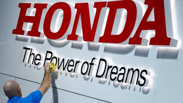 Após decidir unificar produção, Honda abre programa de demissões