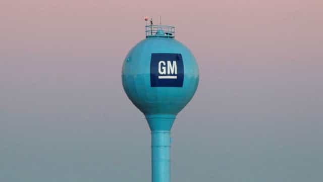 GM é a 4ª montadora a anunciar lay-off por falta de semicondutor