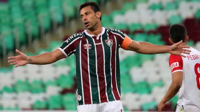 Fred é denunciado por agressão pelo STJD e pode voltar a jogar só em 2022