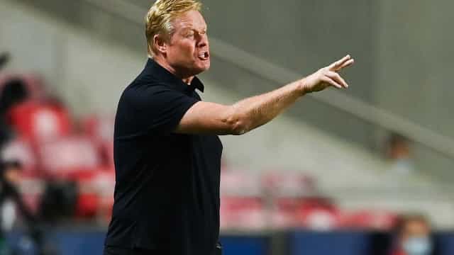 Suárez não esconde mágoa com Koeman e sugere que Xavi não assuma o Barcelona