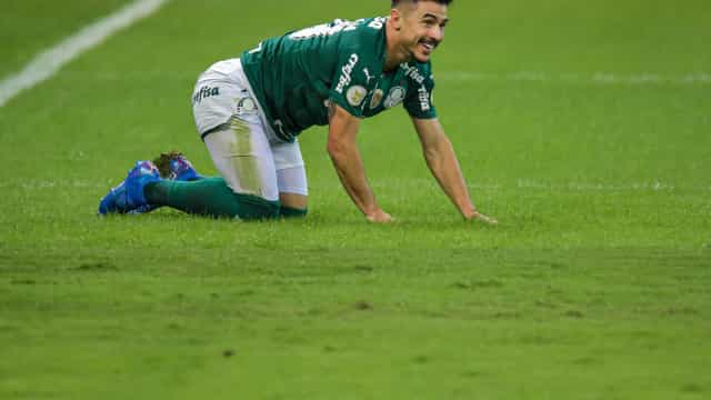 Willian volta após drama familiar e Palmeiras trabalha de olho no Bragantino