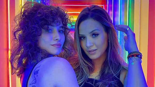 Laryssa Ayres anuncia namoro com a influenciadora Thais Ribeiro e se declara