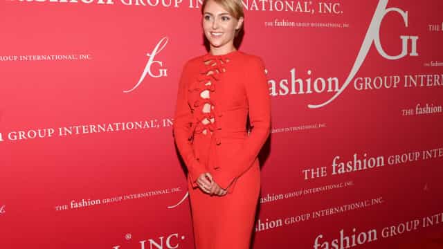 AnnaSophia Robb conta como é viver promotora ‘dona de si’ em ‘Dr. Death’