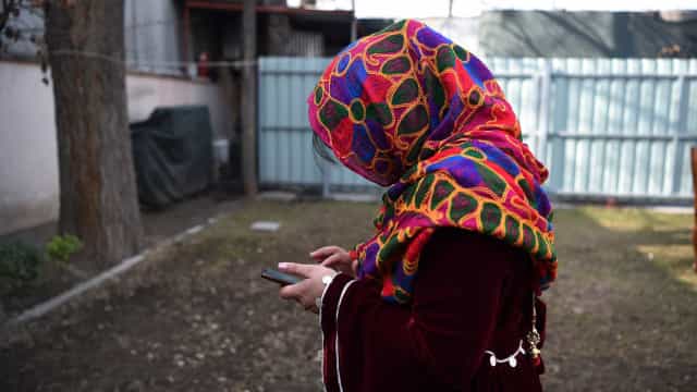 Juízas afegãs ameaçadas pelo Talibã chegam ao Brasil após operação de resgate