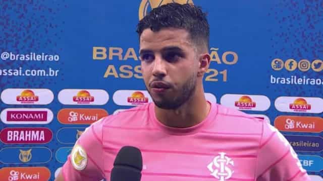 Kaíque Rocha lamenta empate em sua estreia com a camisa do Internacional