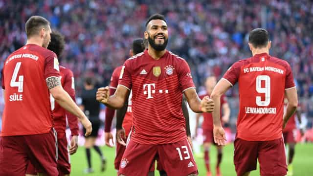 Bayern goleia Hoffenheim e não dá chance para ultrapassagem do Borussia