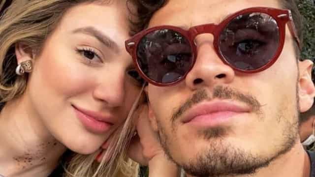 Irmã de Luan Santana anuncia noivado com jogador Raphael Veiga