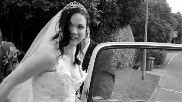 Noiva descobre câncer antes do casamento ao provar do vestido