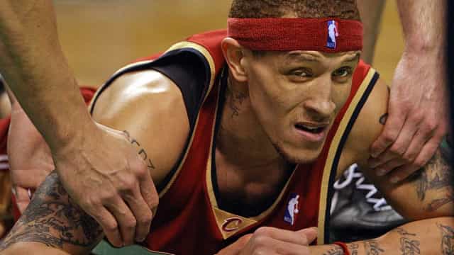 Ex-jogador da NBA diz ser o presidente, Jesus e melhor do que LeBron e Jordan