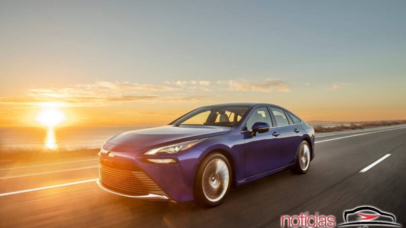 Toyota não descarta outras opções além do híbrido flex no Brasil