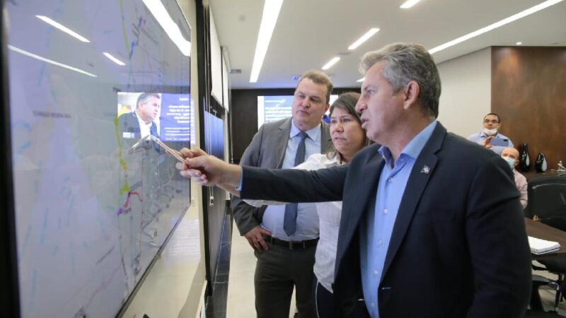 Governador anuncia asfalto novo em mais 90 km na MT-100