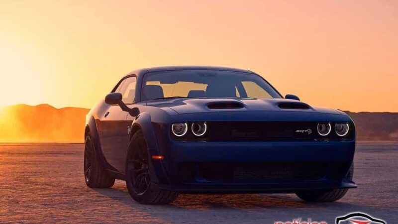 Dodge Charger e Challenger morrem em 2024, afirma chefe da marca