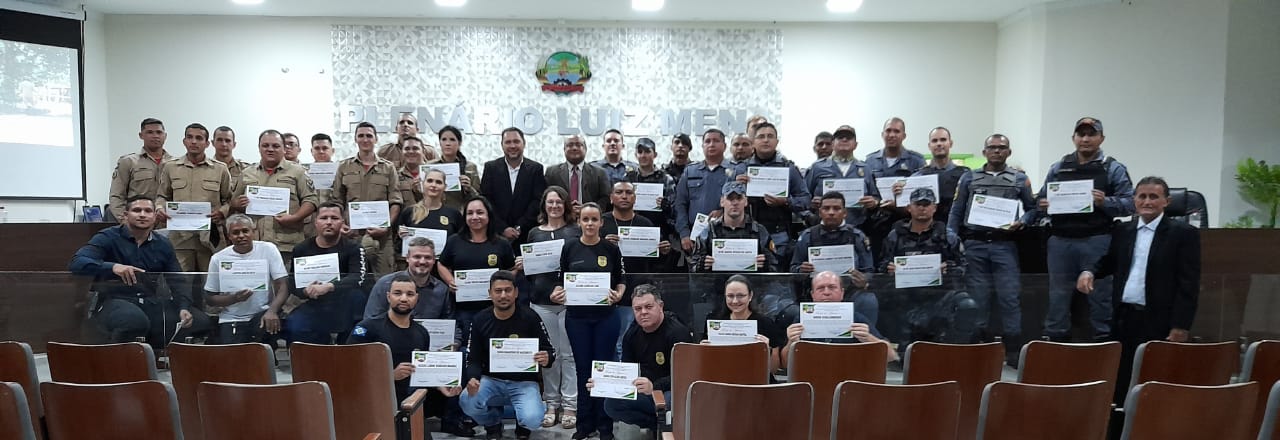 Câmara de vereadores de Guarantã do Norte concedeu moção de aplauso para membros da segurança pública