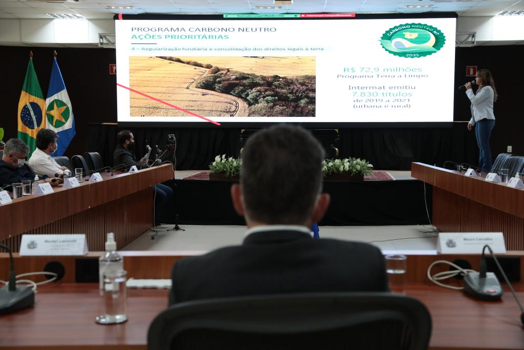 Selo é concedido às entidades que se comprometem a neutralizar gases do efeito estufa