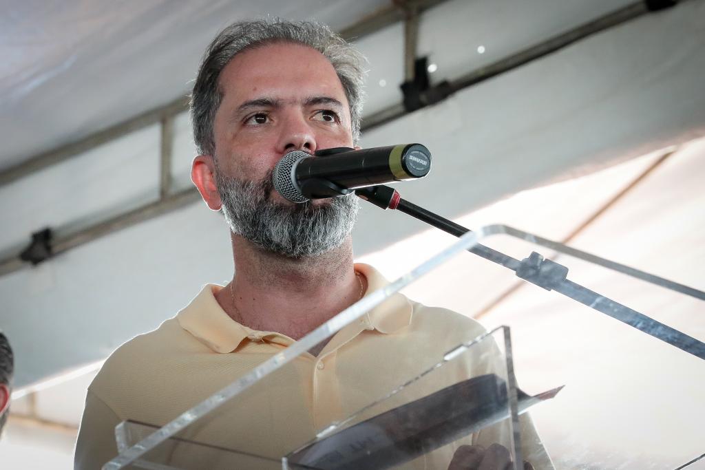 “Esse empreendimento vai viabilizar o turismo aqui na baixada Cuiabana”, afirma deputado Paulo Araújo