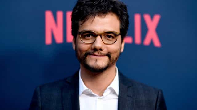 Bolsonaro faz terrorismo no Brasil e sua militância é covarde, diz Wagner Moura