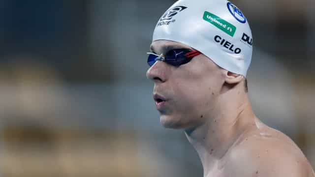 César Cielo é homenageado na coleção ‘Grandes Ídolos do Esporte’: ‘Um privilégio’