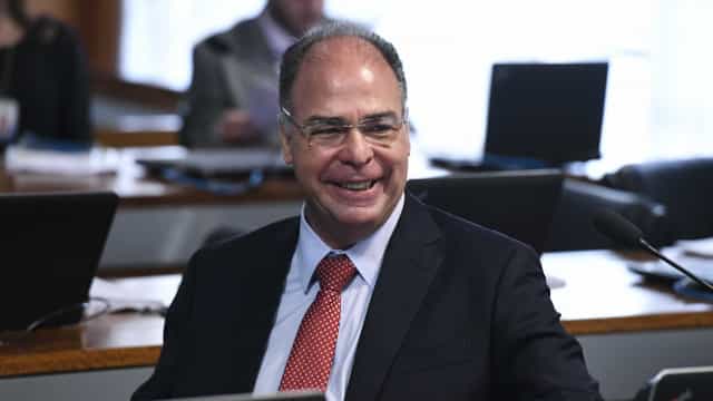 Relator da PEC dos Precatórios no Senado protocola parecer