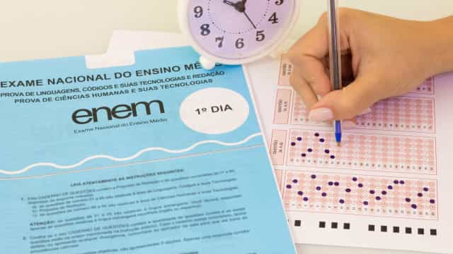 Entenda como é feita a correção do Enem