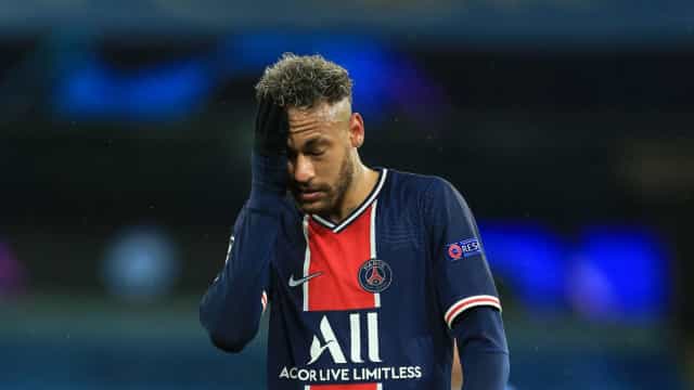 Neymar tem lesão confirmada e fica fora do PSG por até 8 semanas