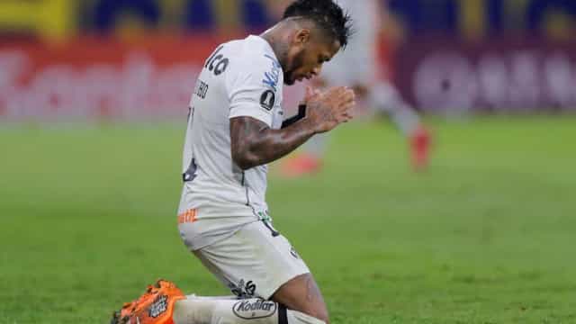 Carille minimiza jejum de Marinho, que completou 1 turno sem marcar pelo Santos