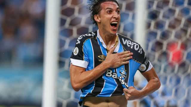 Geromel elogia reação do Grêmio e promete luta contra a queda até o fim
