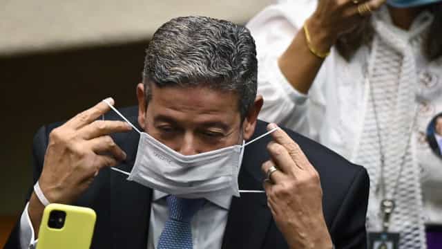 Lira defende semipresidencialismo em fórum de Lisboa