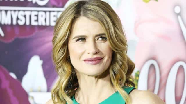 Antivacina, Kristy Swanson é internada com Covid nos Estados Unidos