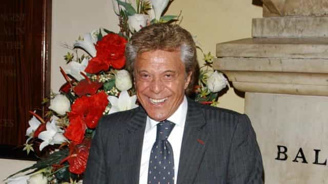 Morre o ator e apresentador Lionel Blair. Tinha 92 anos